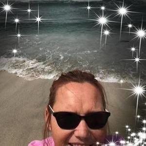 Meet your Posher, Gina